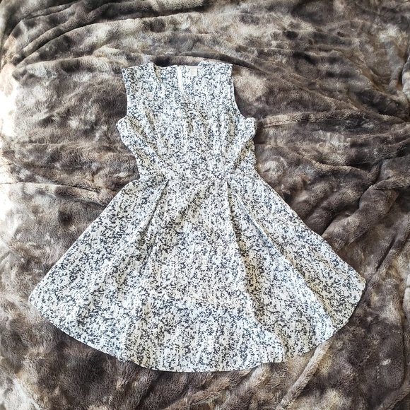 H&M Fit and Flair Black & White Dress - Size 8 - Picture 8 of 14